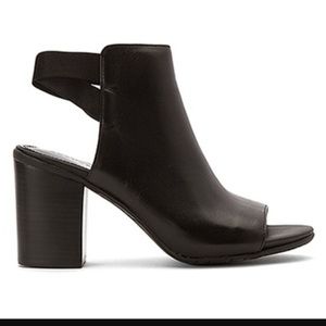 Ken Cole Reaction Peep-Toe Booties